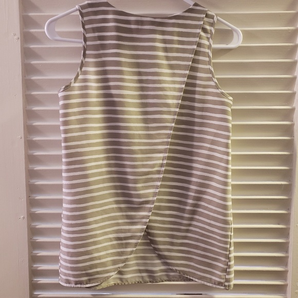 J.Crew Open Back Top - Picture 3 of 4